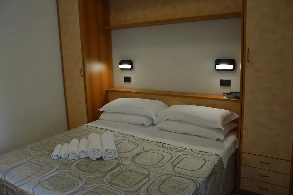 ***  Mantovani Hotel Mariu Rimini Italy