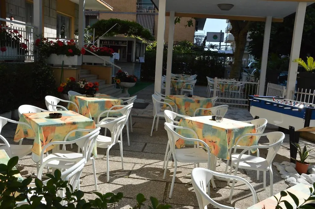 Mantovani Hotel Mariu Rimini 3*,